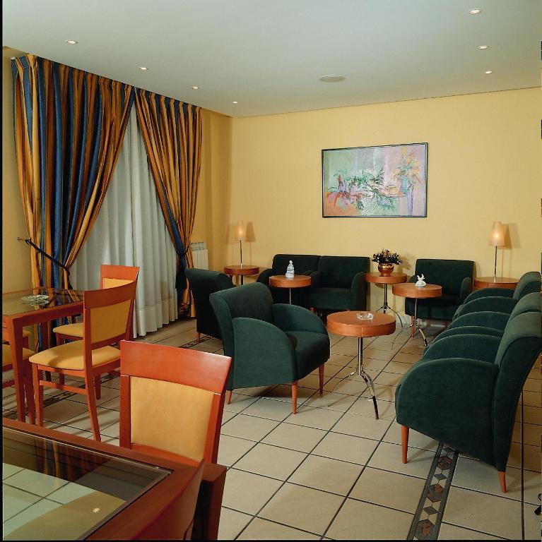Hotel Isabel Briviesca Eksteriør billede